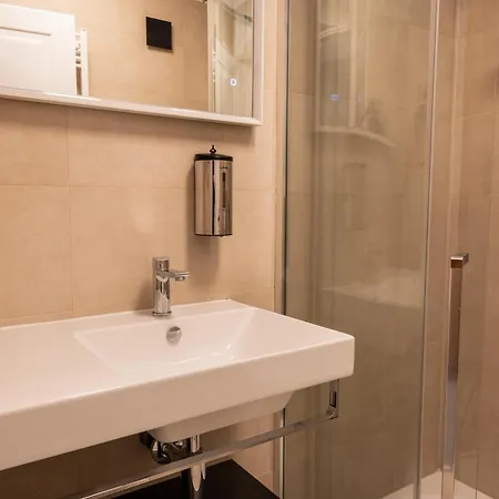 Pansion Risnjak Hotel 4*